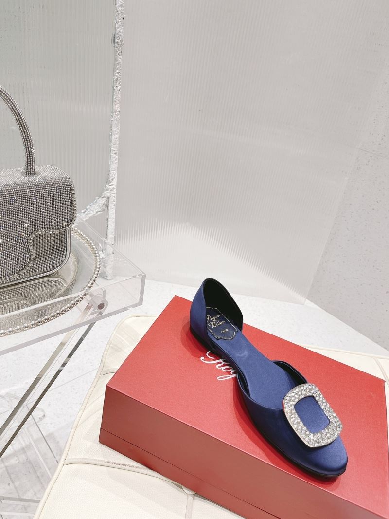 Roger Vivier flat shoes